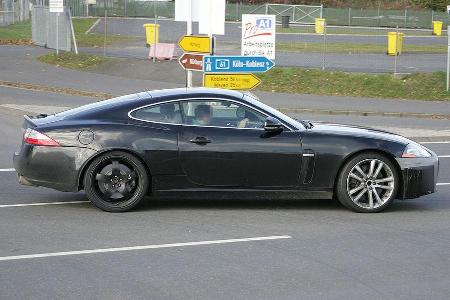 Jaguar XK-R