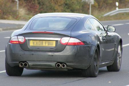 Jaguar XK-R