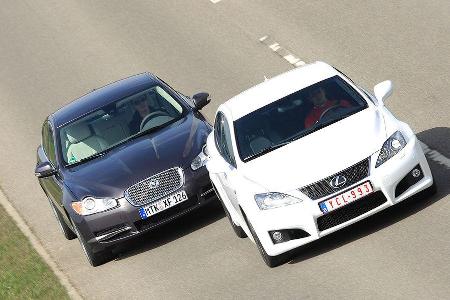 Die Briten blieben ihrer Linie treu, die Japaner zielen auf BMW M3 und Co.
