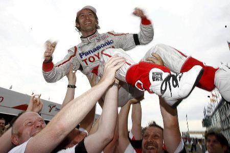 Jarno Trulli und das Toyota-Team konnten sich über einen überraschenden dritten Platz freuen.