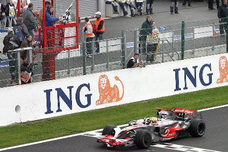 In Spa überquerte Lewis Hamilton als erster die Ziellinie.