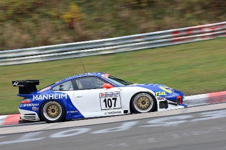 Der Porsche GT3 von Manthey-Racing lieferte sich einen harten Fight mit ...
