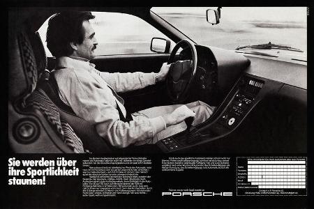 Porsche widmet der Automatik 1979 ein weiteres Motiv und führt Argumente ins Feld, weshalb sie auf keinen Fall unsportlich sei.