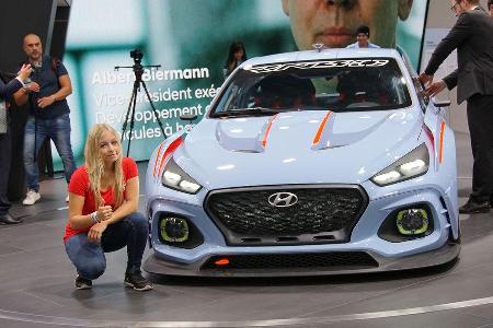 Autosalon Paris 2016 Tops Flops Natalie Diedrichs