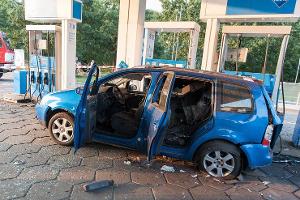 VW Touran mit geplatztem Erdgas-Tank