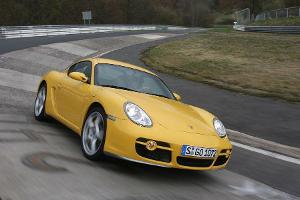 Porsche Cayman S im sport auto-Supertest