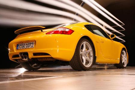 Porsche Cayman S 12