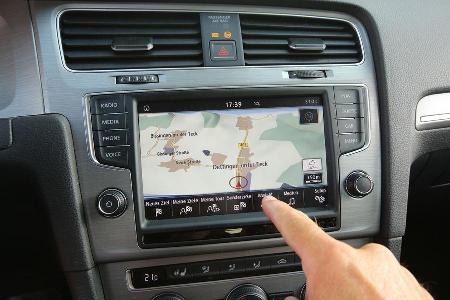 VW Golf 1.0 TSI, Navi