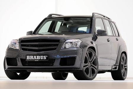 Aus 6,3 Liter Hubraum schöpft das Bi-Turbo-Triebwerk im Brabus Mercedes GLK V12 750 PS und 1.350 Nm Drehmoment.