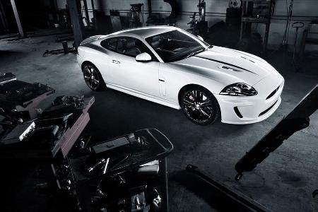 Jaguar XKR Black Pack