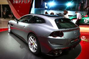 Ferrari GTC4 Lusso T