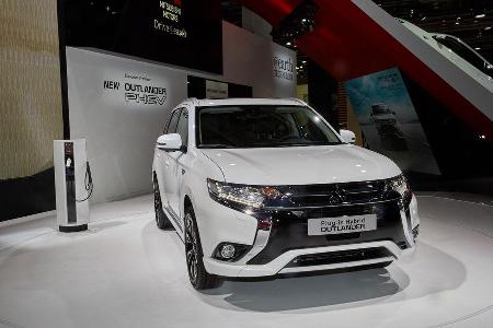 IAA 2015, Mitsubishi Outlander Plug-In