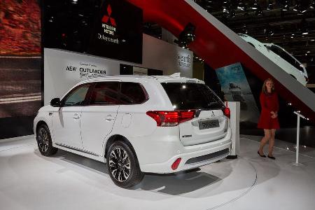 IAA 2015, Mitsubishi Outlander Plug-In