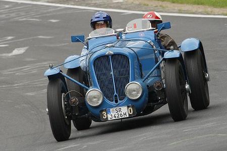 Alfred Weber im Delahaye 135 MS aus dem Jahr 1936.