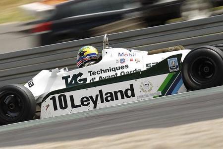 Williams FW07C/14, pilotiert von Peter Sowerby aus England.