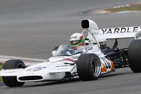 Roberto Grippa mit McLaren M19A-2.