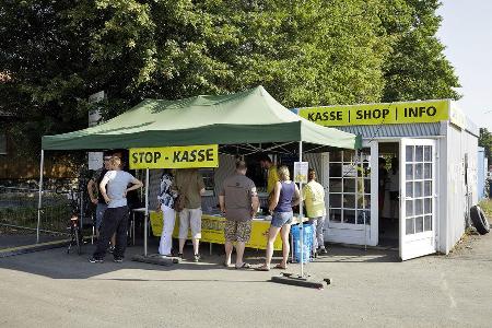 Toyota Buschtaxi-Treffen 2016 in Storndorf