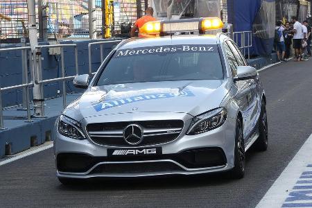 Medical Car - Formel 1 - GP Singapur - 15. Septemberg 2016