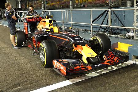 Red Bull - Formel 1 - GP Singapur - 15. September 2016