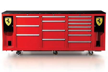 Ferrari - Leggenda e passione - Ferrari Garage Tool Bench