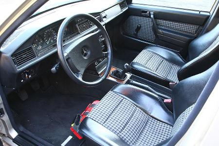 Mercedes-Benz 190 E 2.3-16
