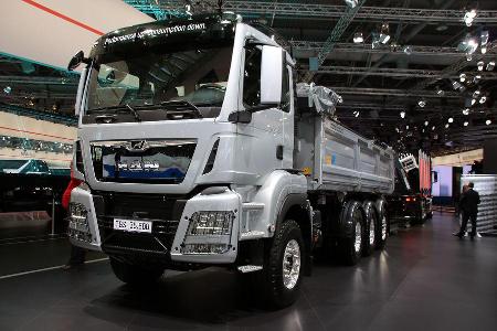Nutzfahrzeug-IAA 2016 Diverse Offroader