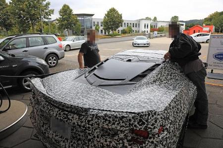 Erlkönig Corvette C8