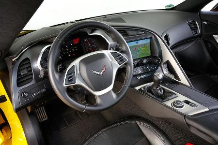 Chevrolet Corvette Stingray, Cockpit