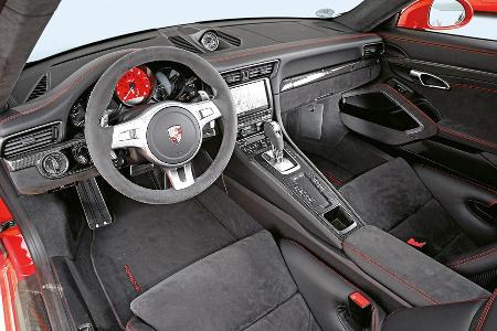 Porsche 911 Carrera GTS, Cockpit