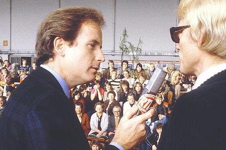 Show-Stars unter sich: Max Schautzer (links) und Heino auf der Essen Motor Show.