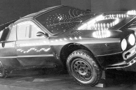 Kunstwerk von Professor Heinz Mack auf Basis des Lancia Rally.