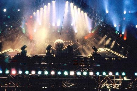 Stimmung bei der Laser-Show: Dancing Waters.