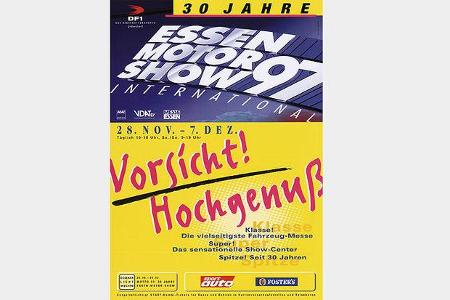 1997 - Jubiläum: Die 30. Essen Motor Show wird mit VDA-Präsident Prof. Dr. Bernd Gottschalk, Schauspielerin Veronica Ferres ...