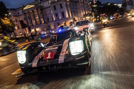 Mark Webber - Porsche 919 Hybrid - Showrun - London 2016