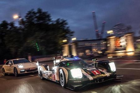 Mark Webber - Porsche 919 Hybrid - Showrun - London 2016