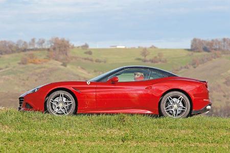Ferrari California T, Seitenansicht, Verdeck öffnet