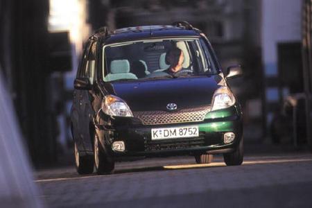 Toyota Yaris Verso