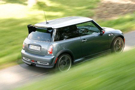 Mini Cooper JCW GP Kit Renault Clio Sport 02