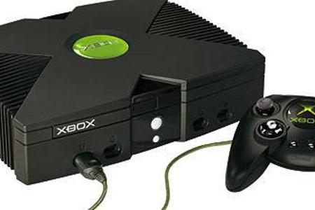 Thrill Bill: Microsoft übernimmt mit der Xbox-Spielekonsole (ab 150 Euro) die Rolle des Herausforderers
