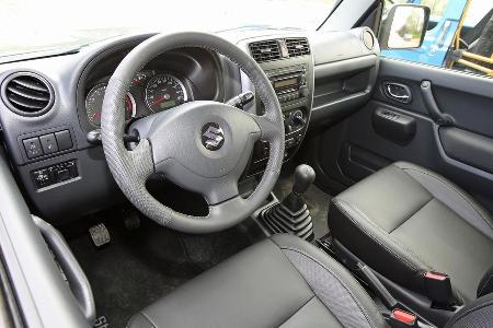 Suzuki Jimny, Cockpit