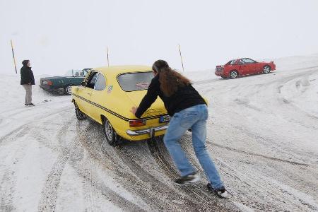 KISS-Ausfahrt, Opel Kadett B 1900, Anschieben