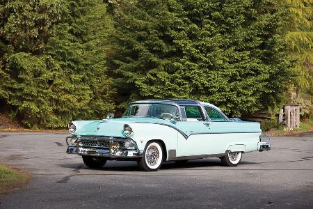 1955 Ford Fairlane Crown Victoria 