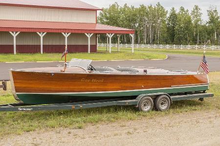 1930 Gar Wood 28' Triple Cockpit Runabout 