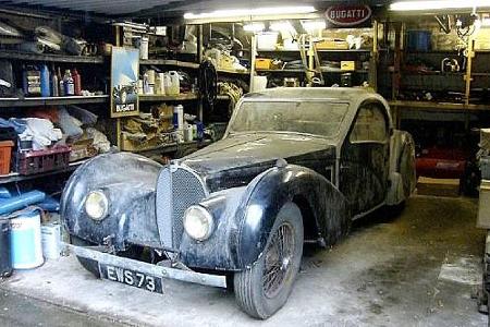 Das Highlight ist Lot 142: 1937er Bugatti Type 57S Atalante Coupé, erzielter Preis: 3.417.000 Euro.
