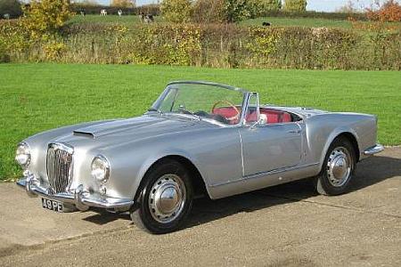 Lot 144: 1958er Lancia Aurelia B24S, erzielter Preis 155.250 Euro.