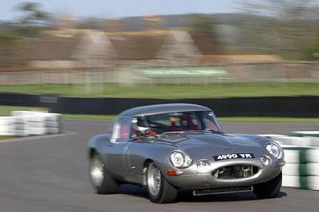 Lot 179: 1963er Jaguar E-Type Series 1 3.8-Litre Lightweight, Estimate nicht erreicht.