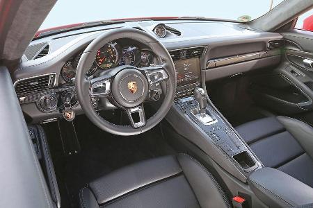 Porsche 911 Turbo S, Cockpit