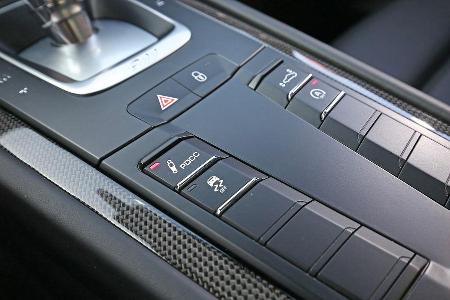 Porsche 911 Turbo S, Bedienelemente