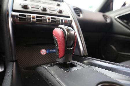 Nissan GT-R Track Edition, Schalthebel