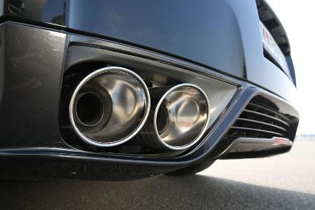 Nissan GT-R Track Edition, Endrohre